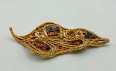 La Roco 1950s Texture Gold Plate Shades of Topaz Rhinestone Leaf Brooch