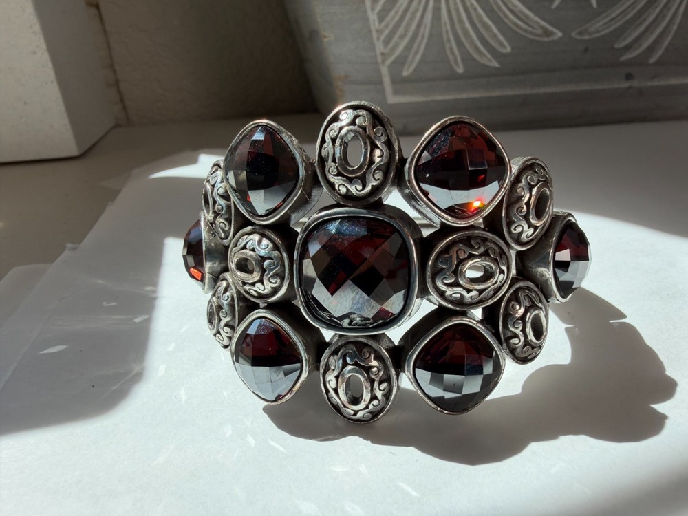 Brighton Bracelet Venus Rising Red Dark Burgundy Hinged Bangle