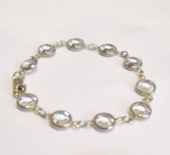 Vintage 90’s Bezel Set Round Faceted Clear Crystals,Silver Tone Metal Bracelet