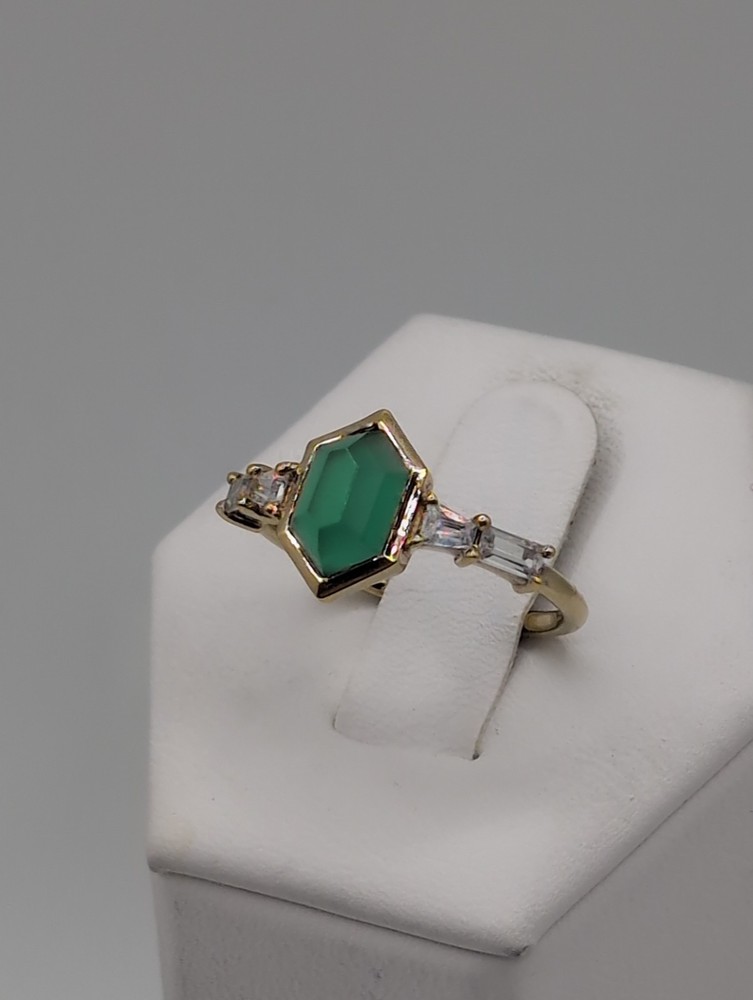 Vintage ES Simulated Emerald And Diamond Gold Over Sterling Silver Ring Size 7