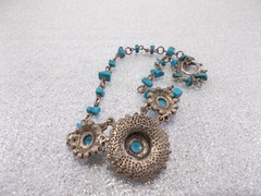 Tribal Boho Ethnic faux Turquoise Coral Cluster Medallion Choker Necklace