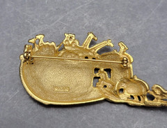 Vintage OAJC Noah’s Ark Bracelet & Brooch Set Gold Tone Animals Original America