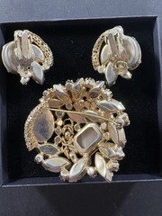Vintage Juliana By Delizza Elster Jewelry Set W/Easter Egg Stone Clip On Earring