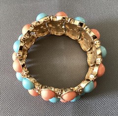 Vintage Costume Jewelry Free Size Beaded Bracelet, 1.5″ Wide