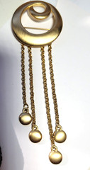 Tona Jewelry Signed 4″ Gold Design Swirl Brooch 4 Charms Dangling from 4 Chains