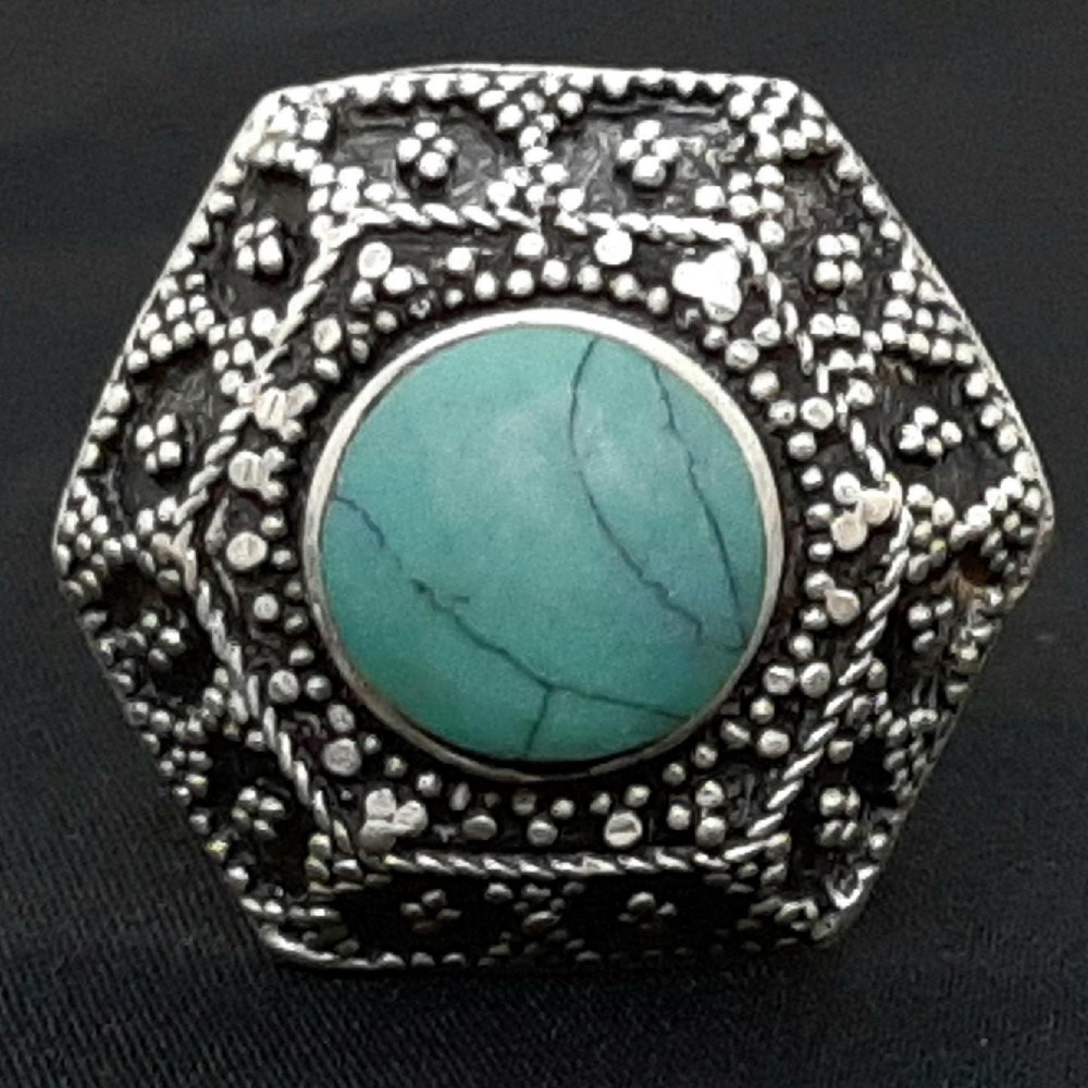 Vintage 2.50ctw Blue Turquoise Silver Ring Size 7.5