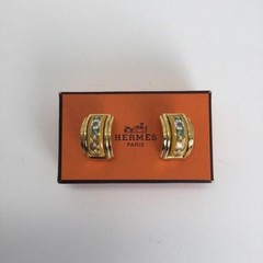 Hermes Vintage Cloisonne’ Luxury Enamel Floral Clip On Earrings in original box