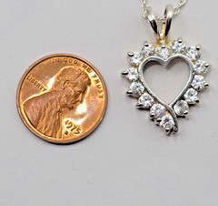 STUNNING Vintage .925 Sterling Silver Pendant with Colorless Stone & 18″chain