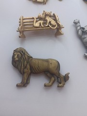 Vintage JJ Jonette & AJC Cat Lion Brooch Lot Pewter Gold Tone Novelty Pins
