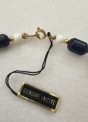 Vintage New Navy Blue White And Gold Lucite Nautical Necklace 17.5″ Length