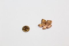 Pin Gold-Tone Alloy Floral Design With Amethyst Stone Vintage