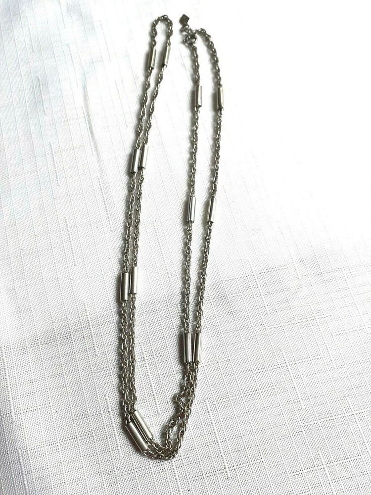 Vintage Silver Tone Sarah Coventry Necklace 36 Inches – As Pictured -VM146