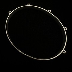 NICE UNIQUE VINTAGE ESTATE STERLING SILVER IVY OVAL CHARM BANGLE BRACELET 7.25”