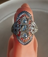 Art Deco Shield Ring w/3 Clear Stones Set In Silver Toned 18K Elec Plate Size 6