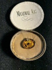 Maximal Art Lithograph Brooch Girl With Dog