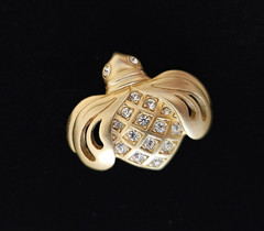 Swarovski Crystal Bee Brooch Gold Tone Rhinestone Insect Pin Signed Vintage