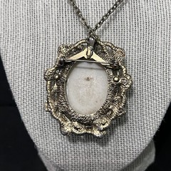 Vintage Hand-painted Victorian Cameo Filigree Floral Ceramic Necklace Brooch Pin