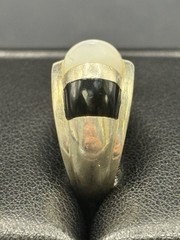 Vintage Sterling Silver Mother Pearl Onyx Dome Ring 6 Grams Size 7.5 D7