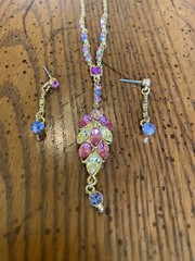 Vtg VCLM Victorian multi Stone Necklace Set W Earrings Gold Tone Quality Pink