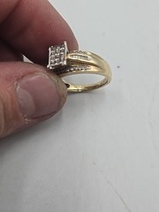ESTATE SOLID 10K YELLOW GOLD NATURAL DIAMONDS RING SIZE 7 4.8g