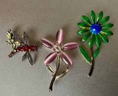 Vintage Jewelry Floral Dragonfly Butterfly Pin Lot Metal Enamel & Rhinestones