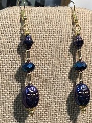 NEW ITEM *VTG.CZECH PEACOCK BLUE AURORA IRIDESCENT CRYSTAL EGYPT SCARAB EARRING