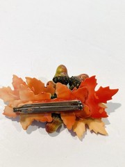 Vintage 1940s 1950s celluloid maple leaf & acorn pin earring set Fall Autumn