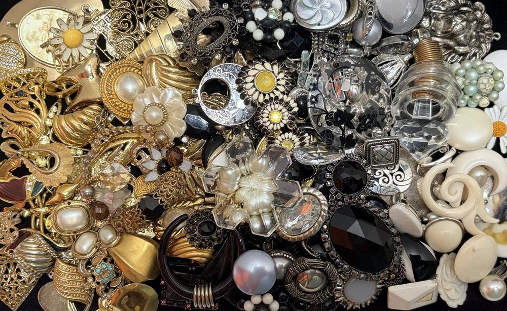 Broken Craft Jewelry -SINGLE Clip & Pierced Earrings, Broken Brooch Pins – 2+lbs