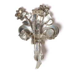 Eisenberg Original Foliate Spray Fur Clip Clear Rhinestones Signed 3.75″ x 2.50″