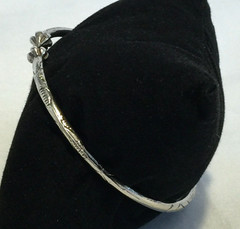 VINTAGE STERLING SILVER BANGLE WEST INDIES ISLAND POD CUFF BRACELET 16g