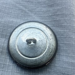 Round Silver Portrait Medallion Pin Brooch, button Unisex Adults, No Stone