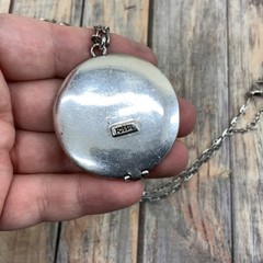 Signed FOSSIL antique silver anchor link magnetic locket necklace