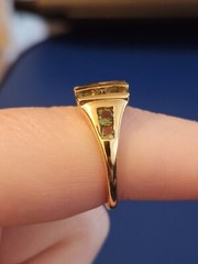 14K YELLOW GOLD BLUE/GREEN STONE RING SIZE 8.75, 3.5g