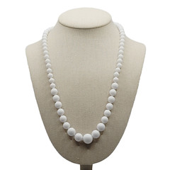 Marvella Classic White Graduated Acrylic Bead Professional Career Necklace 24 In