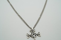 Vintage Sterling Silver Celtic Cross Pendant 4.5cm Necklace 15.5″