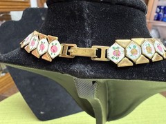 Vintage 1940s Enamel Brass Panel with Hand Painted Pink Rose Choker Necklace 15″