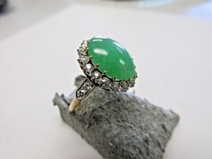Vintage 18k Gold Green Jadeite Jade & Diamond Ring Size 7.5 Ornate MAKE OFFER