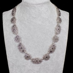 Vintage Crown Trifari Necklace Art Deco Style Textured Filigree Stones 15″ +2″