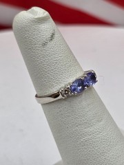 Vintage 14k white gold Diamond & Tanzanite ring