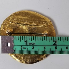 VTG 1990 Peggy Yunque NYC Brooch Two Faces Greek Style Roman Phalerae Gold Tone