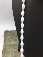 VINTAGE 50’S Single STRAND Beautiful Glass BEADED NECKLACE #FN836