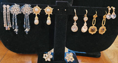 vintage Rhinestone Jewelry Lot Many Signed 125 Pieces