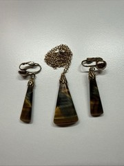 Vintage Tiger’s Eye Necklace & Clip Earrings Set – Gold Tone
