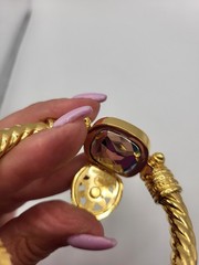 Vtg JOAN RIVERS Clamper Bangle Bracelet Goldplate Rope Design Purple Glass Stone