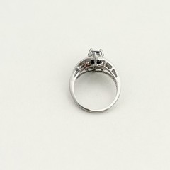 Vintage White Gold Plated Purple Clear CZ Stone Ladies Band Ring Size 8