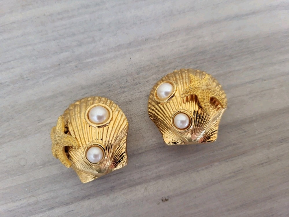 Vintage Marvella Goldtone Starfish Seashell Clip Earrings Faux Pearl HTF Clip On