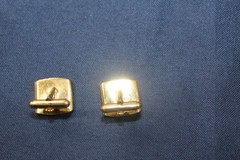 Collect Vintage Cufflinks Square Alloy Gold-Tone M.O.P. Signed Austria