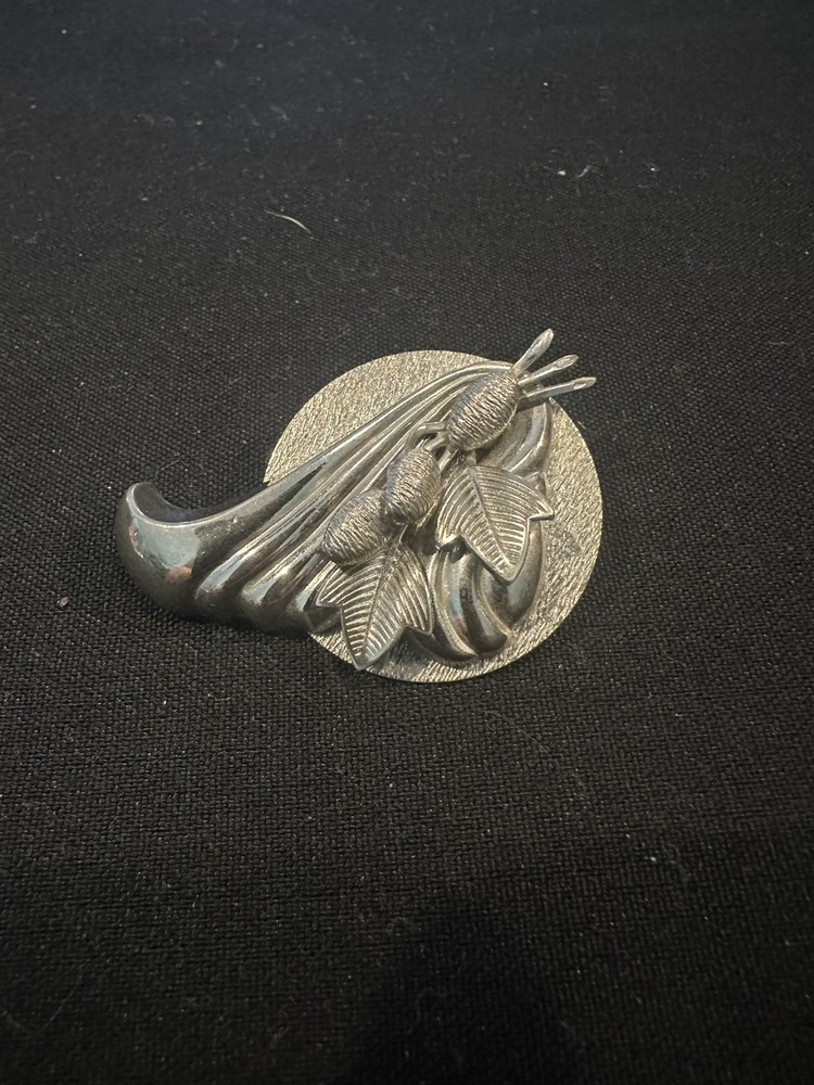 Classic Vintage Judy Lee Textured Silver-Toned Leaf and Cone Brooch 1950’s-60’s