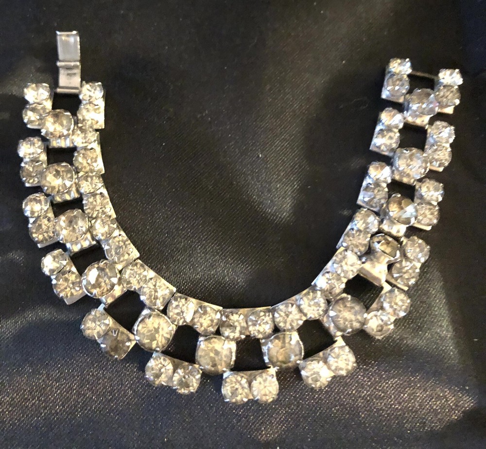 Vintage Rhinestone Raised Prong Setting Bracelet 7” X 3/4”