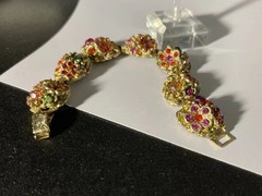 VINTAGE UNSIGNED “ART” GOLD GILT RHINESTONES CRYSTALS LINKED RETRO FLORAL
